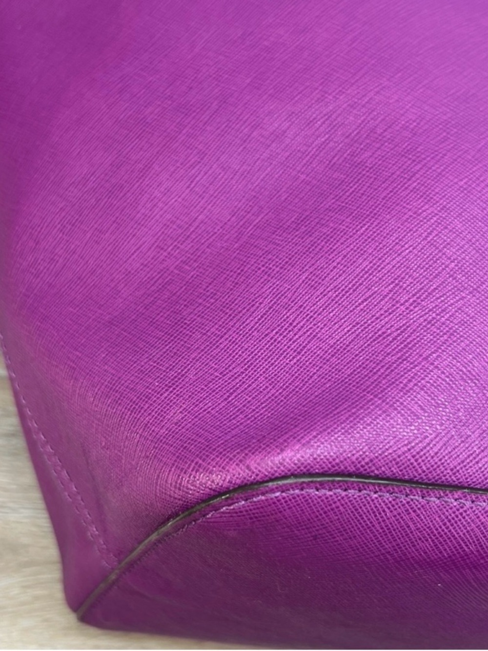 Michael Kors Fuchsia Jet Set Tote! Gently Used!! - Picture 9 of 13